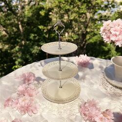 3 tiered China Cake Stand 