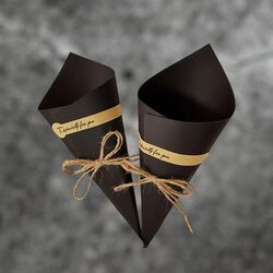 Black Confetti Cone Pack - DIY. 