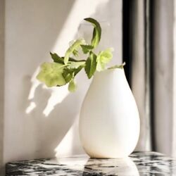 Bud Vases   White Ceramic