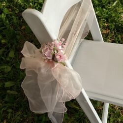 Ceremony Aisle Flowers   Pink Roses with sash 