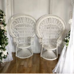 Peacock Chairs   White Bridal Chairs 