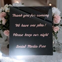 Social Media Free Sign   Acrylic 