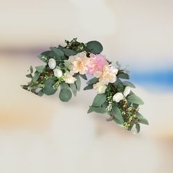 Welcome Board Flowers   White Pink Gum Leaves 